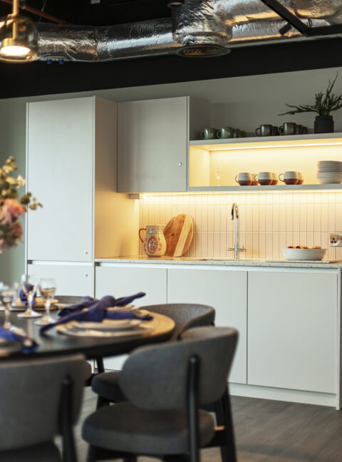 dockside_2_pdr_detail_d