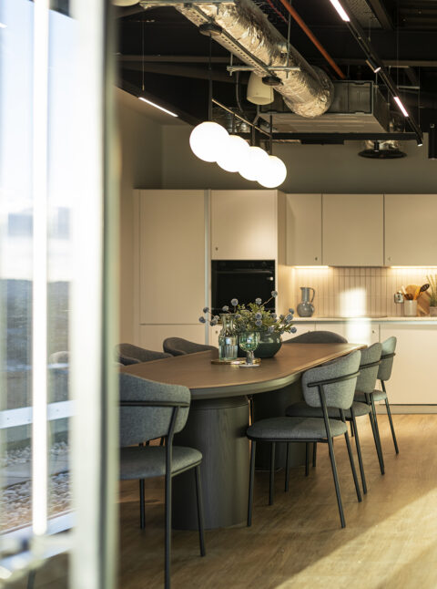 dockside_2_pdr_detail_g