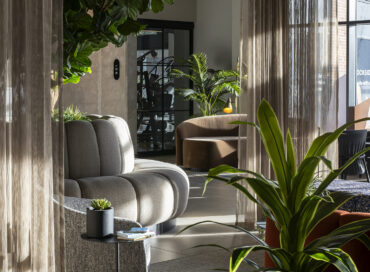 dockside_lounge_detail_b